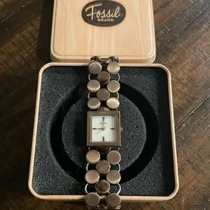 Fossil Bronze Chain Watch Ladies Fossil Analog Watch With Rose Gold Chain Link Band ES  main image 2